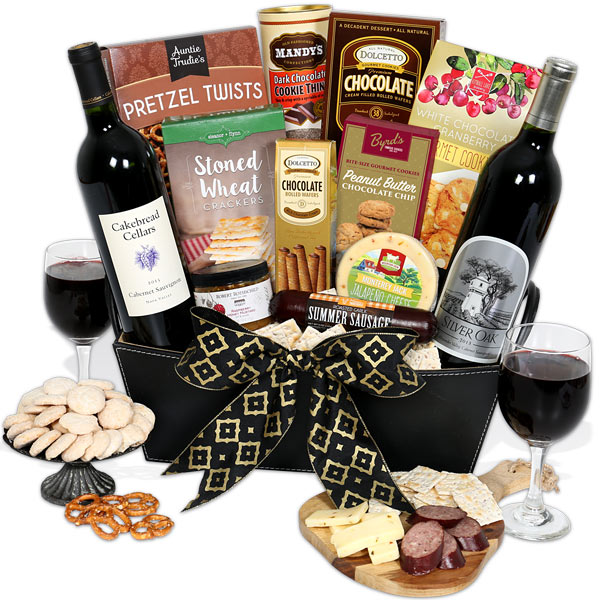 Cesta com Vinho